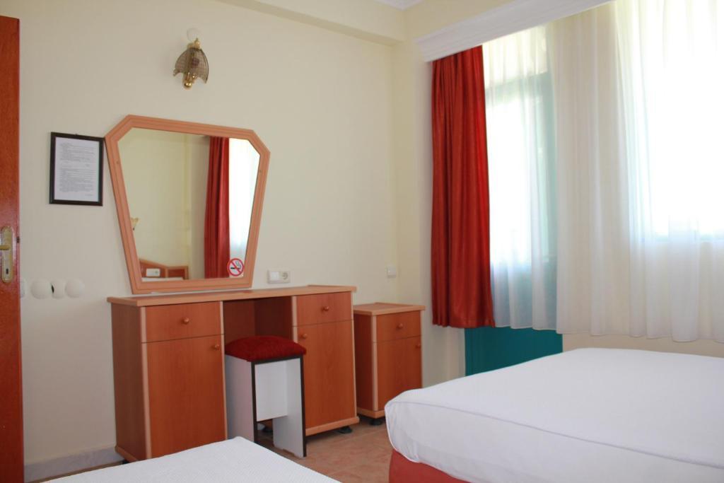 Gazipasa Star Otel Side Camera foto
